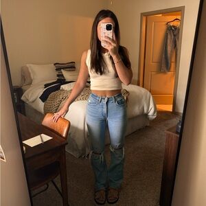 Abercrombie - the 90s relaxed Jean - high rise - size 24(00R)